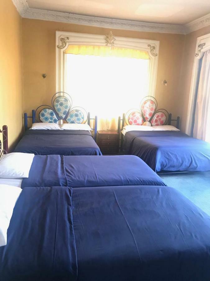 Hostel Luz Robles Кіто Екстер'єр фото